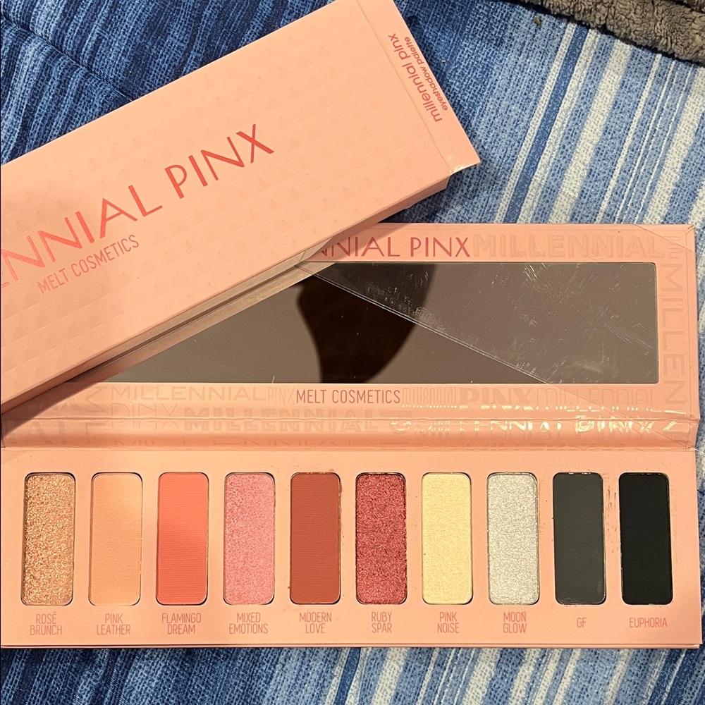 💕 NEW!! MELT COSMETICS MILLENNIAL PINX EYESHADOW PALETTE 💕